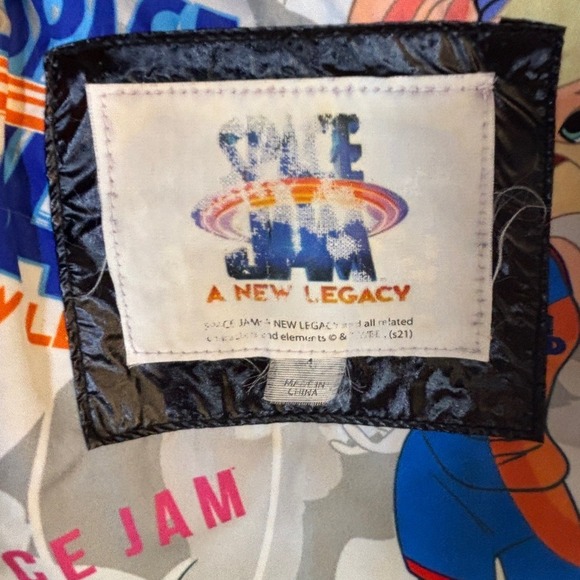 Members Only Space Jam‎ A New Legacy Lola Bunny Puffer Jacket Black Kids 4 - Picture 6 of 15